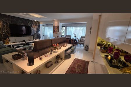 Apartamento à venda com 2 quartos, 100m² em Moema, São Paulo