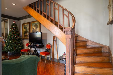 Sala de casa para alugar com 4 quartos, 230m² em Bela Vista, São Paulo