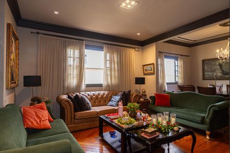 Sala de casa para alugar com 4 quartos, 230m² em Bela Vista, São Paulo