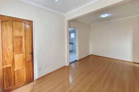 Sala de apartamento à venda com 3 quartos, 95m² em Vila Marieta, Campinas