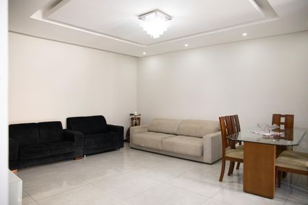 Apartamento para alugar com 3 quartos, 100m² em São João Batista, Belo Horizonte