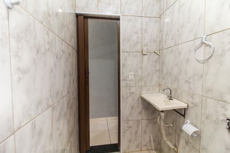 Banheiro de casa para alugar com 1 quarto, 50m² em Vila Cosmopolita, São Paulo