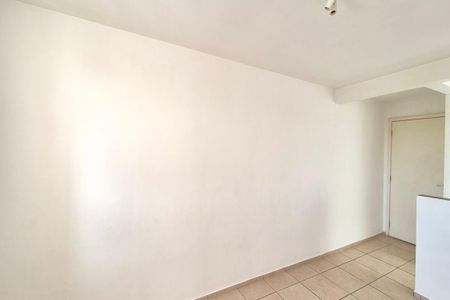 Sala de apartamento à venda com 2 quartos, 45m² em Vila Campos Sales, Campinas