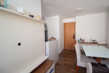 Sala de apartamento para alugar com 2 quartos, 43m² em Jardim Iris, São Paulo