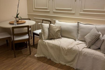 Sala de apartamento para alugar com 2 quartos, 249m² em Parque Equitativa, Duque de Caxias