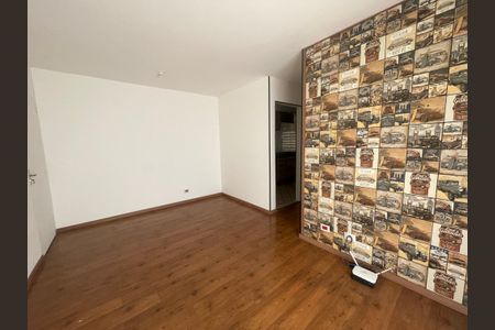 Sala de apartamento para alugar com 2 quartos, 56m² em Caiapia, Cotia