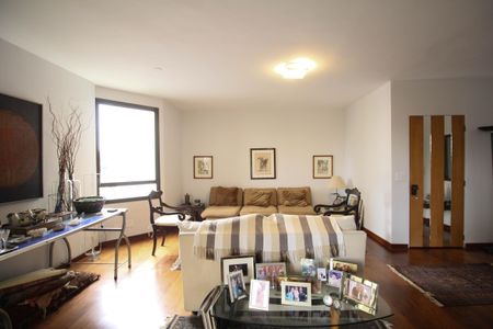 Sala de apartamento para alugar com 4 quartos, 170m² em Vila Andrade, São Paulo