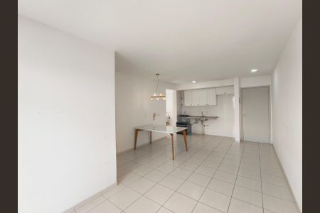 Sala de apartamento à venda com 3 quartos, 83m² em Jardim Carlos Gomes, Jundiaí