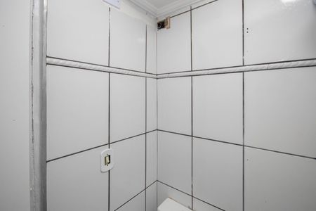 Banheiro de apartamento à venda com 2 quartos, 57m² em Jardim Julieta, São Paulo