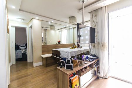 Sala de apartamento à venda com 3 quartos, 67m² em Vila Jacuí, São Paulo