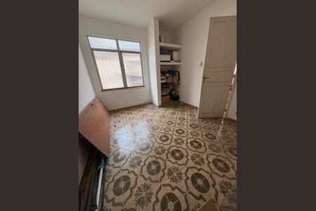 Casa à venda com 2 quartos, 74m² em Penha Circular, Rio de Janeiro