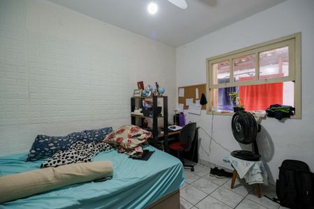 Quarto 1 de casa à venda com 3 quartos, 131m² em Chácara Agrindus, Taboão da Serra