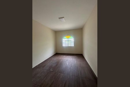 Casa para alugar com 3 quartos, 360m² em Santa Efigênia, Belo Horizonte