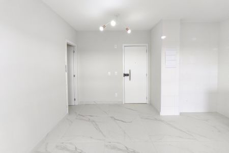 Sala de apartamento à venda com 2 quartos, 66m² em Loteamento Parque São Martinho, Campinas