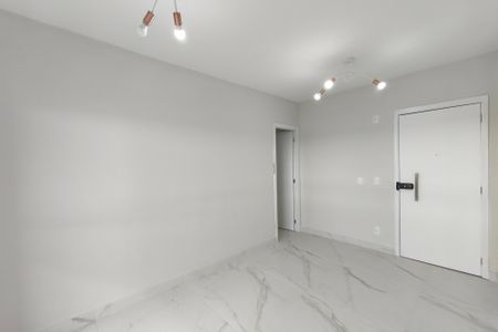 Sala de apartamento à venda com 2 quartos, 66m² em Loteamento Parque São Martinho, Campinas