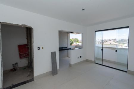 Sala de apartamento à venda com 3 quartos, 78m² em Riacho das Pedras, Contagem