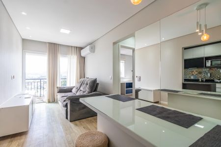 Sala de apartamento para alugar com 2 quartos, 64m² em Alphaville, Barueri