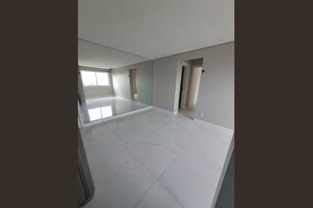 Foto 02 de apartamento à venda com 2 quartos, 50m² em Humaitá, Porto Alegre