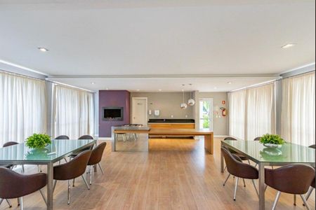 Foto 17 de apartamento à venda com 2 quartos, 50m² em Humaitá, Porto Alegre