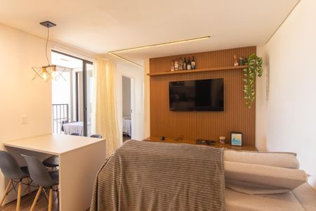 Sala de apartamento para alugar com 2 quartos, 40m² em Pinheirinho, Curitiba