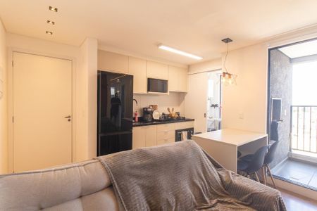 Sala de apartamento para alugar com 2 quartos, 40m² em Pinheirinho, Curitiba