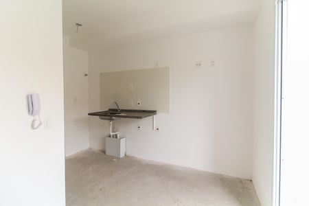 Quarto/Cozinha de kitnet/studio para alugar com 1 quarto, 17m² em Cidade Antônio Estêvão de Carvalho, São Paulo