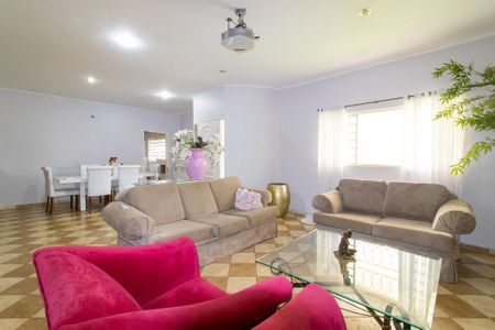 Sala de casa para alugar com 4 quartos, 507m² em Guará, Campinas