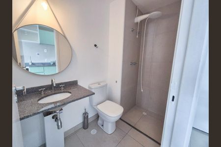 Banheiro de kitnet/studio para alugar com 1 quarto, 23m² em Centro Histórico de São Paulo, São Paulo