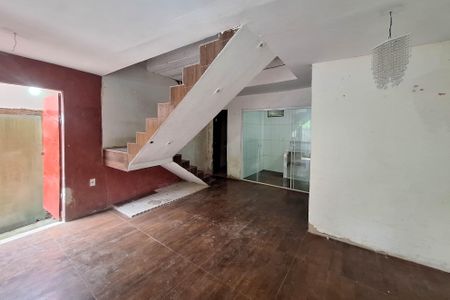 Sala de casa à venda com 2 quartos, 70m² em Engenho do Mato, Niterói