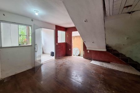 Sala de casa à venda com 2 quartos, 70m² em Engenho do Mato, Niterói