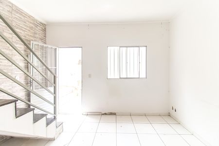 Sala de casa de condomínio à venda com 2 quartos, 62m² em Vila Campanela, São Paulo