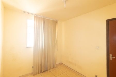 Quarto 2 de apartamento para alugar com 2 quartos, 45m² em Paciência, Rio de Janeiro