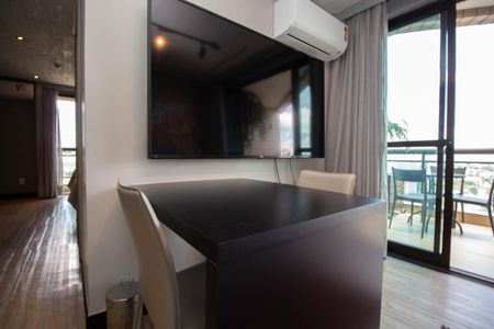 Sala de apartamento para alugar com 1 quarto, 45m² em Quadra 5, Brasília