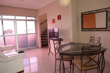 Apartamento para alugar com 3 quartos, 170m² em Itapoã, Belo Horizonte