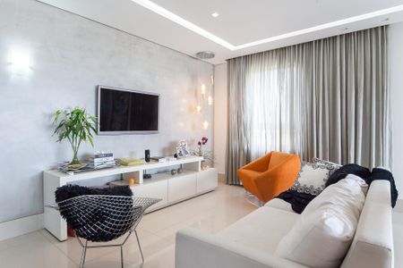 Sala de TV de apartamento à venda com 3 quartos, 165m² em Alphaville Nova Lima, Nova Lima