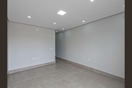 Casa à venda com 2 quartos, 85m² em Vila Jaguara, São Paulo