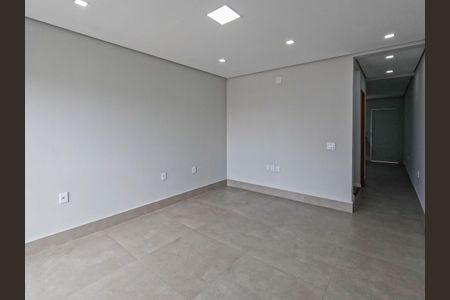 Casa à venda com 2 quartos, 85m² em Vila Jaguara, São Paulo