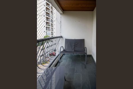 Varanda de apartamento à venda com 4 quartos, 120m² em Chácara Agrindus, Taboão da Serra