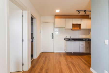 Sala de apartamento para alugar com 2 quartos, 36m² em Jardim Peri Peri, São Paulo