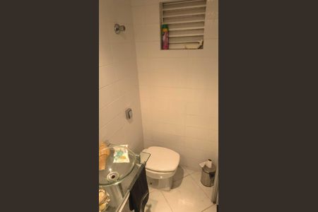 Banheiro de apartamento para alugar com 1 quarto, 62m² em Bigorrilho, Curitiba