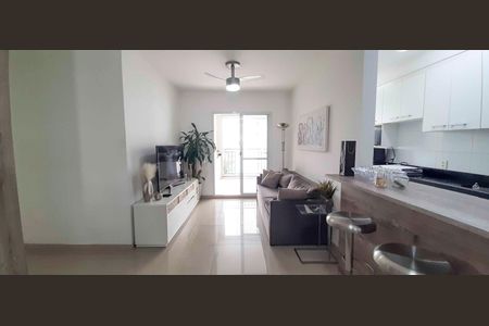 Sala de Estar de apartamento à venda com 3 quartos, 83m² em Continental, Osasco