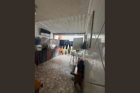 Casa à venda com 3 quartos, 90m² em São Pedro, Osasco