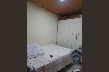 Casa à venda com 3 quartos, 130m² em Vila Quitauna, Osasco