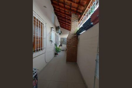 Casa à venda com 3 quartos, 139m² em Quitaúna, Osasco