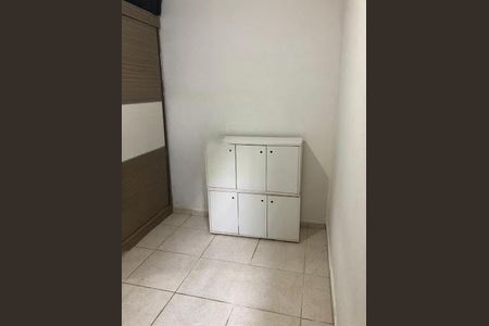 Casa à venda com 2 quartos, 75m² em Santa Maria, Osasco