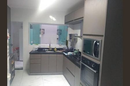 Casa à venda com 2 quartos, 144m² em Jardim Roberto, Osasco