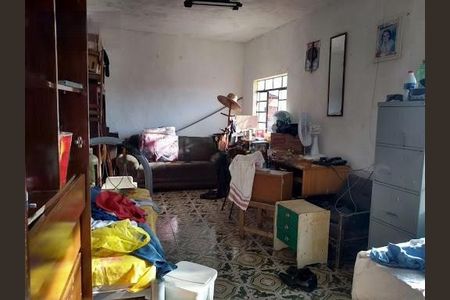 Casa à venda com 1 quarto, 169m² em Vila Quitauna, Osasco