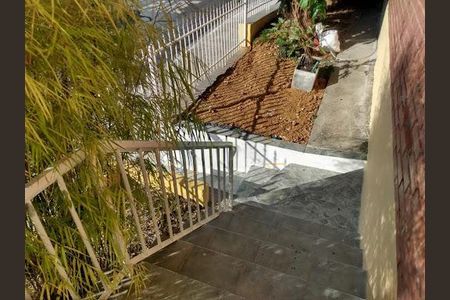 Casa à venda com 3 quartos, 200m² em Jardim das Flores, Osasco