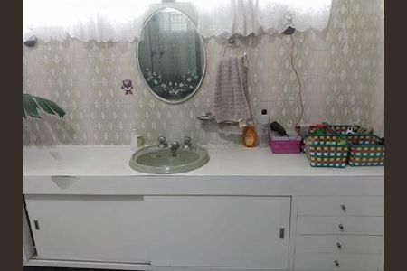 Casa à venda com 3 quartos, 200m² em Jardim das Flores, Osasco