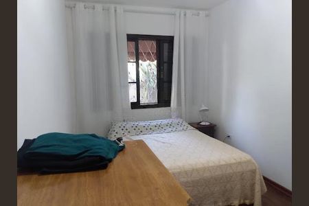 Casa à venda com 3 quartos, 200m² em Jardim das Flores, Osasco